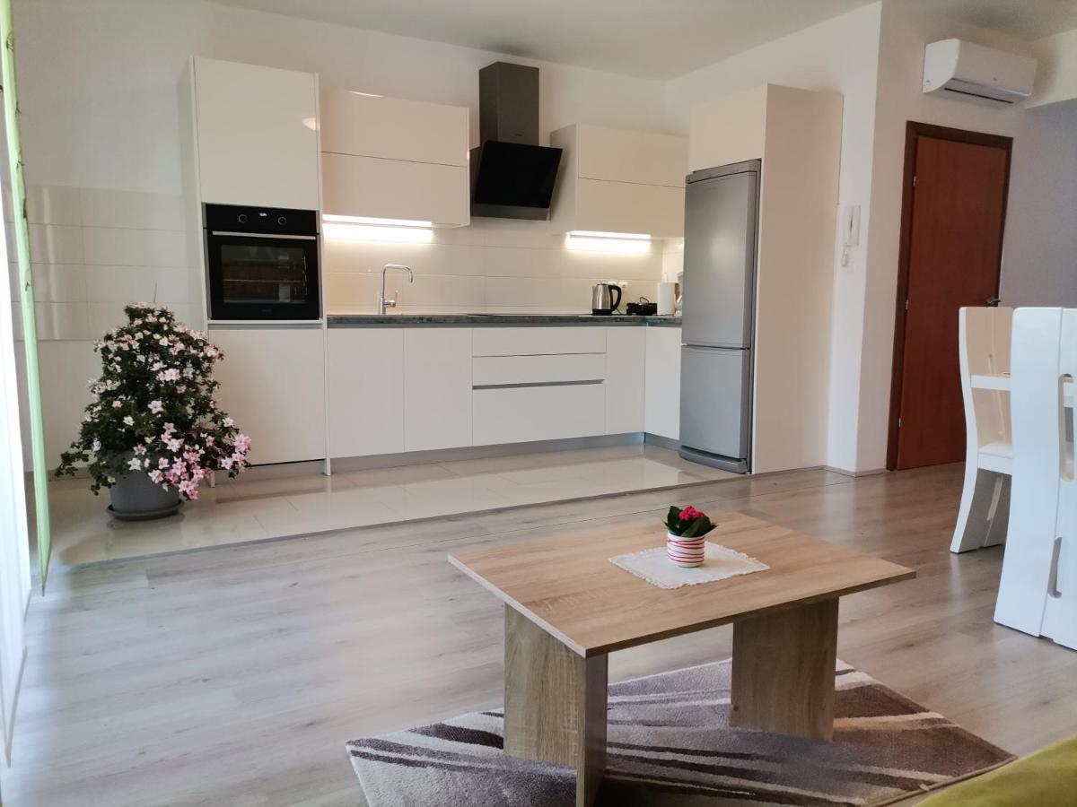 Apartment Drosanjica Задар Екстер'єр фото